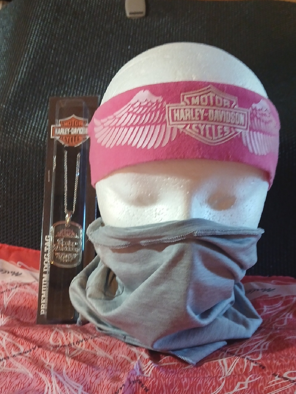 Harley-Davidson NWT Necklace, Pink Bandana, Headwrap and Neck  Set